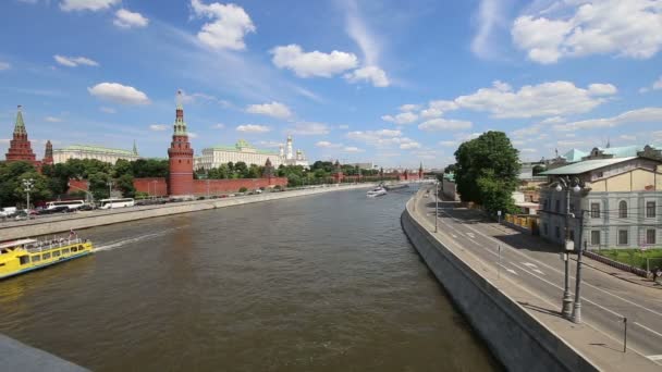 화창한 여름 날, 러시아 모스크바 크렘린 — 비디오