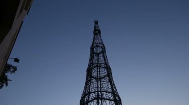 Shukhovskaya radyo kulesi, gece. Moscow, Rusya Federasyonu  