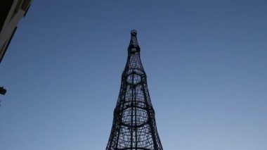 Shukhovskaya radyo kulesi, gece. Moscow, Rusya Federasyonu  