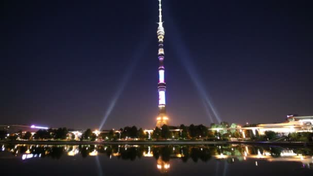 Tour de télévision (Ostankino) la nuit, Moscou, Russie — Video