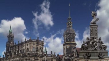 Brühl Teras ve Hofkirche veya Katedrali, kutsal üçlü - Dresden, Sachsen, Germany Barok kilise heykel 