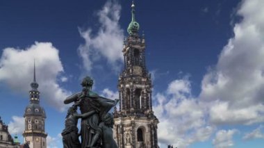 Brühl Teras ve Hofkirche veya Katedrali, kutsal üçlü - Dresden, Sachsen, Germany Barok kilise heykel 