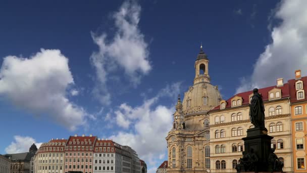 La chiesa di Dresda Frauenkirche (letteralmente Chiesa di Nostra Signora) è una chiesa luterana a Dresda, Germania — Video Stock