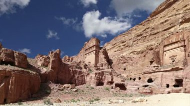 Petra, Jordan, Orta Doğu--olan sembolü Jordan, hem de Jordan'ın en çok ziyaret edilen turistik. 