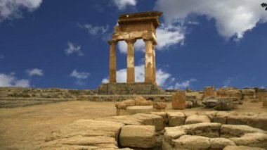 Antik Yunan tapınağı dioscuri (v-VI yüzyıl m.ö.), vadi, tapınaklar, agrigento, Sicilya. alan 1997 yılında unesco miras site listesinde dahil edildi 