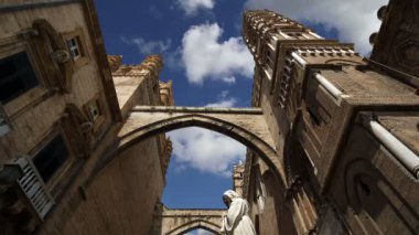 bir mimari kompleks palermo, Sicilya ve Güney İtalya Palermo Katedral olduğunu  