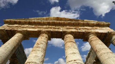 Segesta Sicilya tapınakta klasik Yunan (Dorik)