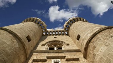 Rodos, Yunanistan, Rodos, Rodos'ta ortaçağ şehir olmalı ziyaret Müzesi Rodos'un ünlü şövalyeler grand master Sarayı (olarak da bilinen castello) simgesi   