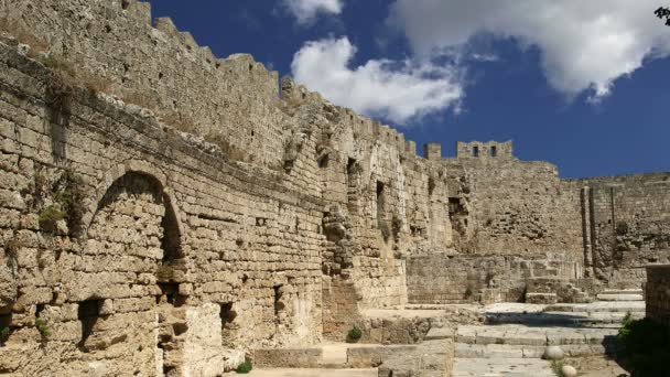 Середньовічних міських стін історичної частини міста Родос, Греція (проміжок часу) — стокове відео