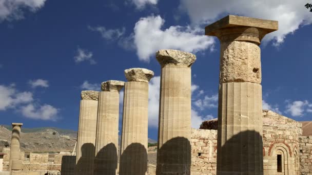 Lindos Akropolis auf Rhodos antike archäologische Stätte, Griechenland — Stockvideo