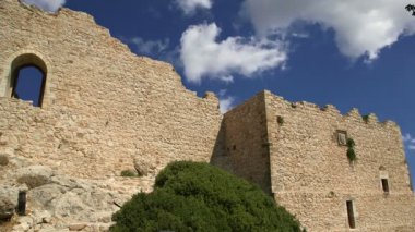 Kritinia Ortaçağ Kalesi Rodos, Yunanistan, Dodecanese: 131 metre yüksekte Kritinia Köyü, Kuzey Rhodes, bir tepe üzerinde bir ortaçağ kale kalıntıları vardır 