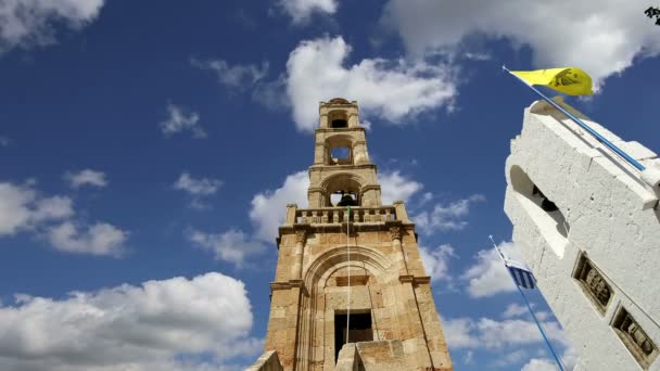 Igreja de Lindos, cidade na ilha de Rodes, Grécia — Vídeo de Stock