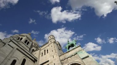 Kutsal Yürek Bazilikası, Paris, Fransa