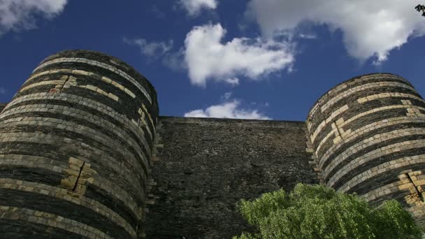 Buitenkant van het kasteel van angers, angers stad, maine-et-loire, Frankrijk — Stockvideo