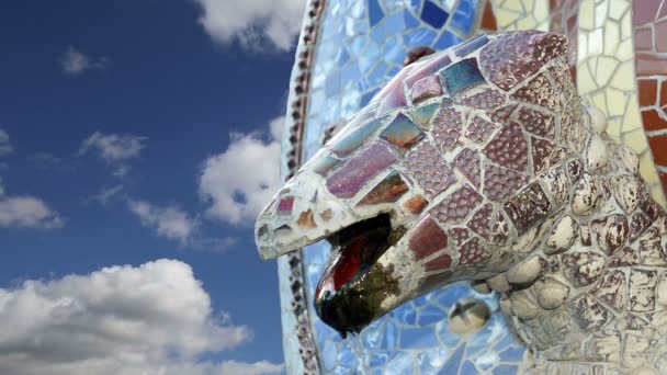 Gaudího Parc Güell v Barceloně, Španělsko — Stock video