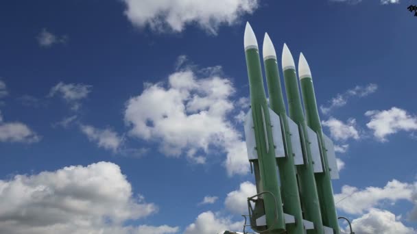 Missiles antiaériens russes modernes contre le ciel — Video