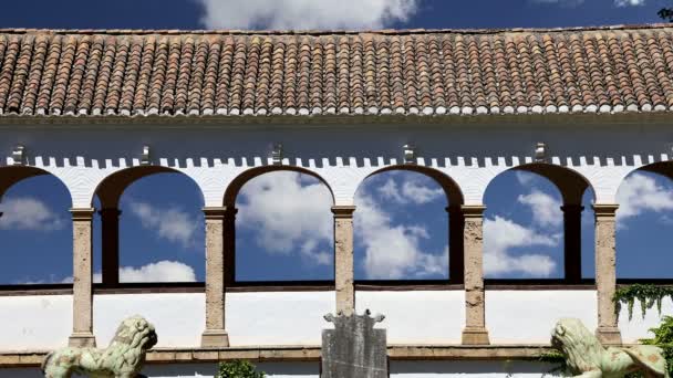 Alhambra palast - mittelalterliche maurische burg in granada, andalusien, spanien — Stockvideo