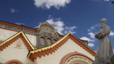 Devlet Tretyakov Galerisi Moskova, Rusya, dünyanın Rus güzel sanatlar önde gelen deposu bir sanat galerisidir. Galeri'nin tarihi 1856'da başlar. Sanatçı V.Vasnetsov Salonu.   