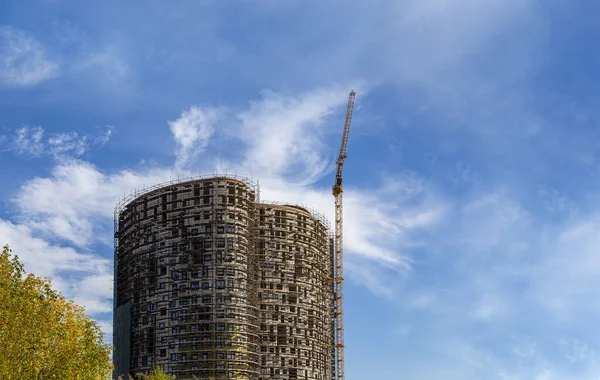 Hochhaus Bau Mit Gerüsten Neuer Wohnkomplex Moskau Russland — Stockfoto