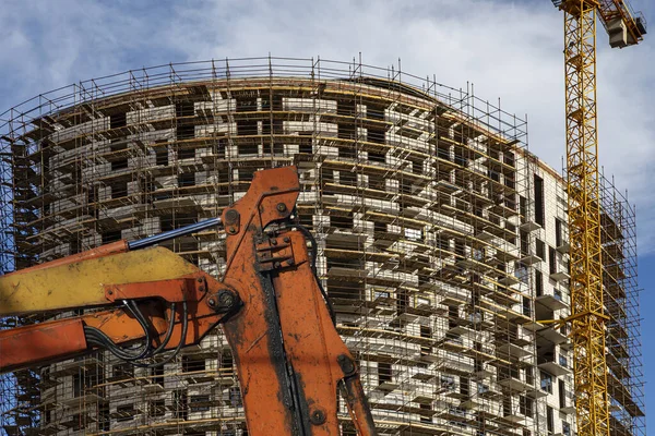 Teil Einer Baumaschine Bagger Oder Kran Mit Bau Befindlichem Mehrstöckigen — Stockfoto