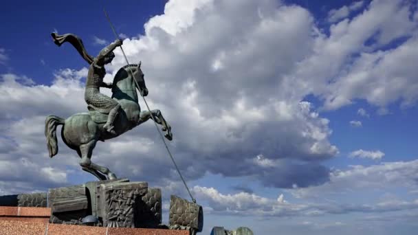 Moscow Rússia Julho 2020 Monumento São Jorge Matando Dragão Colina — Vídeo de Stock