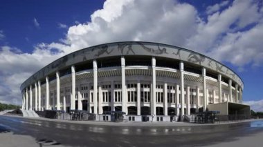 MOSCOW, RUSSIA - 23 Temmuz 2020: Moskova büyük spor arenası (stadyum) Luzhniki Olimpiyat Kompleksi. Rusya 