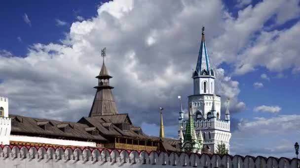 Kremlin Izmaylovo Moving Clouds Moscow Russia Unique Center Culture Entertainment — Stock Video