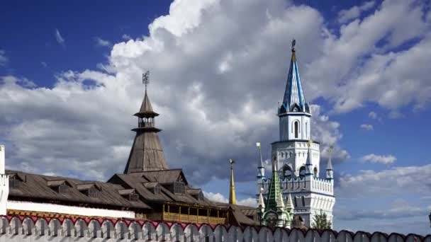 Kremlin Izmaylovo Moving Clouds Moscow Russia Unique Center Culture Entertainment — Stock Video