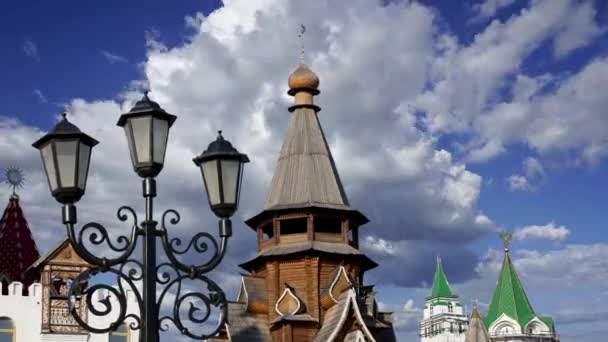 Igreja São Nicolau Izmailovsky Kremlin Kremlin Izmailovo Contra Nuvens Movimento — Vídeo de Stock