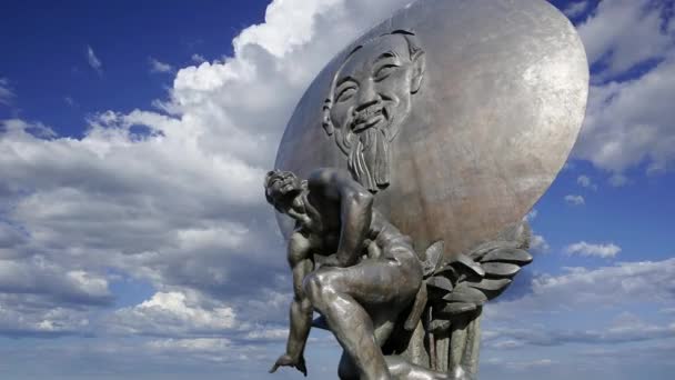 Das Denkmal Von Chi Minh Errichtet Mai 1990 Gegen Die — Stockvideo