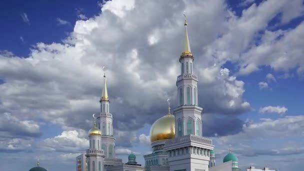 Moscú Mezquita Catedral Contra Las Nubes Movimiento Rusia Mezquita Principal — Vídeos de Stock