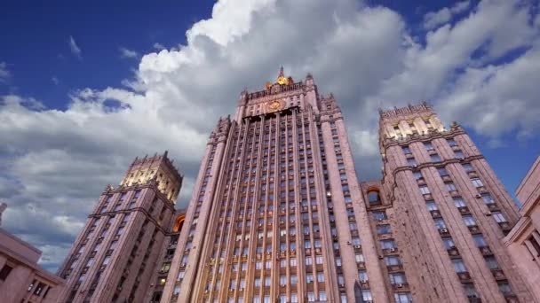 ロシア連邦外務省 移動雲 スモレンスカヤ広場 モスクワ ロシアに対する — ストック動画