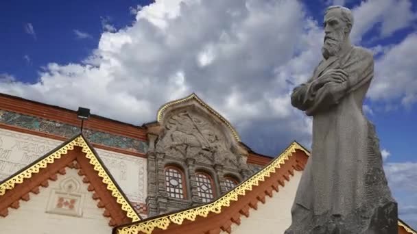 State Tretyakov Gallery 움직이는 구름에 반대하여 러시아 모스크바에 미술관으로 세계에서 — 비디오