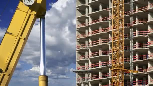 Partie Une Machine Construction Pelle Grue Avec Bâtiment Plusieurs Étages — Video