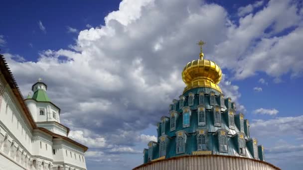 Nowe Jeruzalem Przeciwko Ruchomym Chmurom Mieście Istra Okolice Moskwy Rosja — Wideo stockowe