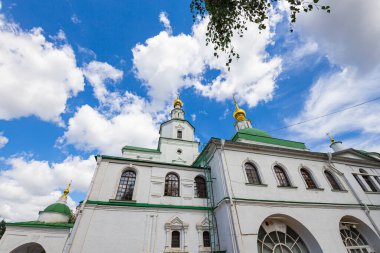 Danilov Manastırı (ayrıca Svyato-Danilov Manastırı veya Kutsal Danilov Manastırı) 13. yüzyılın sonlarında kurulmuştur. Moskova, Rusya