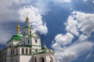 Danilov Manastırı (ayrıca Svyato-Danilov Manastırı veya Kutsal Danilov Manastırı) 13. yüzyılın sonlarında kurulmuştur. Moskova, Rusya