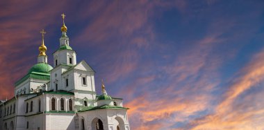 Danilov Manastırı (ayrıca Svyato-Danilov Manastırı veya Kutsal Danilov Manastırı) 13. yüzyılın sonlarında kurulmuştur. Moskova, Rusya