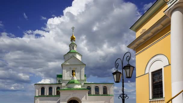 ダニロフ修道院 スヴィヤト ダニロフ修道院または聖ダニロフ修道院 は13世紀後半に設立された モスクワロシア — ストック動画