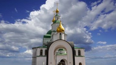 Danilov Manastırı (ayrıca Svyato-Danilov Manastırı veya Kutsal Danilov Manastırı) 13. yüzyılın sonlarında kurulmuştur. Moskova, Rusya
