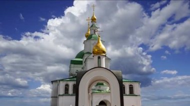 Danilov Manastırı (ayrıca Svyato-Danilov Manastırı veya Kutsal Danilov Manastırı) 13. yüzyılın sonlarında kurulmuştur. Moskova, Rusya