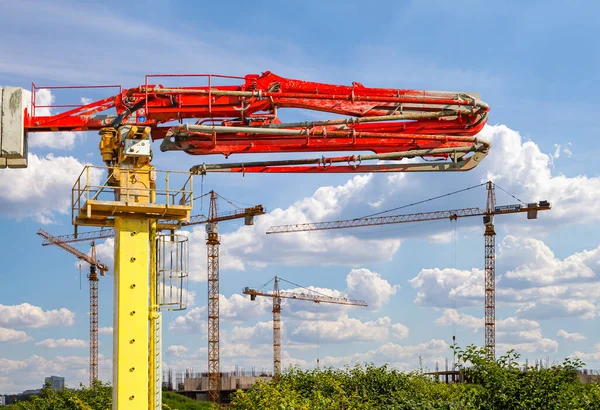 Moscow Russia August 2013 Construction Concrete Pump Pump Truck Background — Zdjęcie stockowe