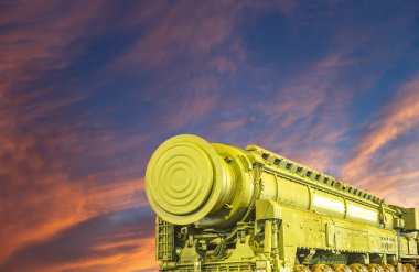 Rus modern silahları gece gökyüzüne ve Rusya 'ya karşı