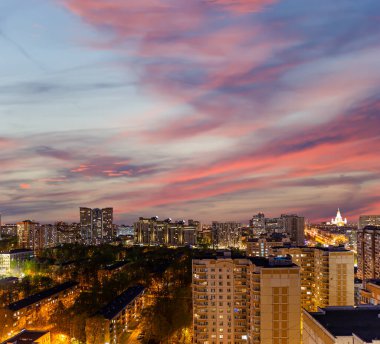 Moskova 'nın hava manzarası (gece), Rusya 