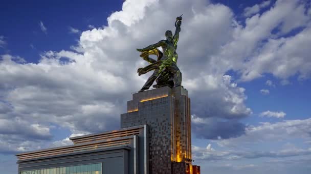 Moskva Rusko Června 2021 Slavná Sovětská Památka Rabochiy Kolkhoznitsa Dělnice — Stock video