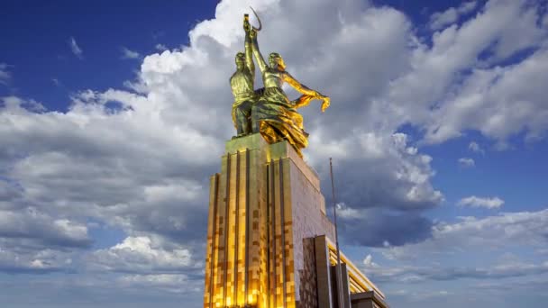 Moscow Russia Haziran 2021 Ünlü Sovyet Anıtı Rabochiy Kolkhoznitsa Şçi — Stok video