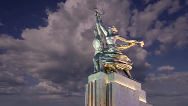 Moscow Russia Juni 2021 Beroemd Sovjetmonument Rabochiy Kolchoznitsa Arbeider Kolchozvrouw — Stockvideo