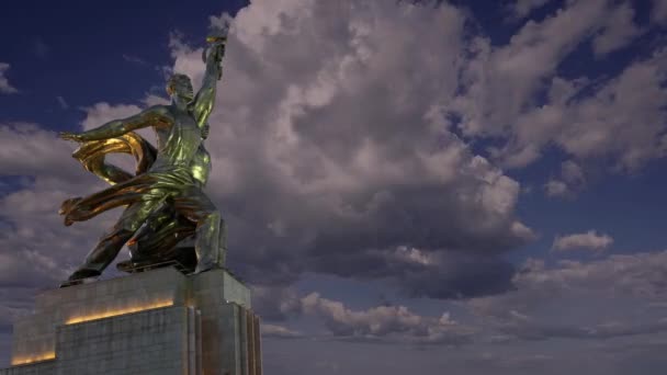 Moscou Russie Juin 2021 Célèbre Monument Soviétique Rabochiy Kolkhoznitsa Ouvrière — Video