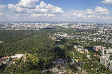 muhteşem havadan görünümü (340 m) Moskova, Rusya. Ostankino televizyon kulesinden göster