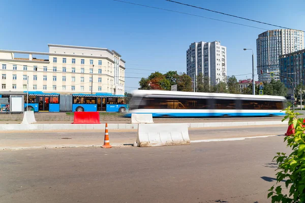 Moskau Russland August 2021 2021 Moderne Straßenbahn Auf Einer Moskauer — Stockfoto